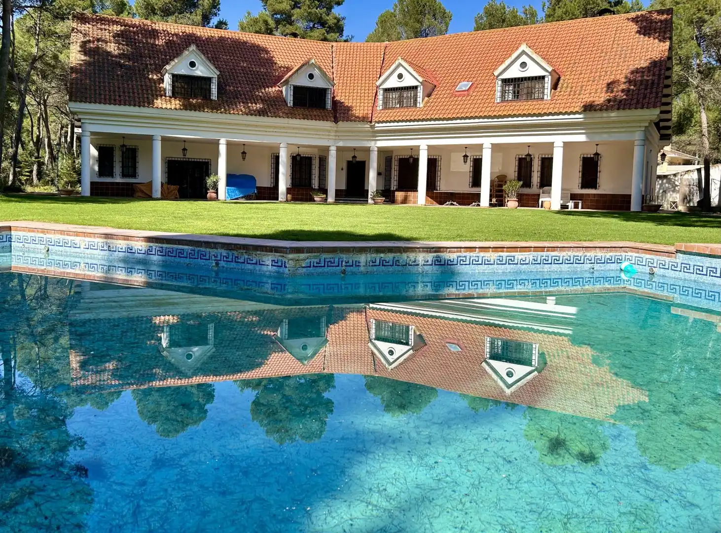 Piscina de Casa o xalet en venda en Albacete amb Aire condicionat, Calefacció i Terrassa