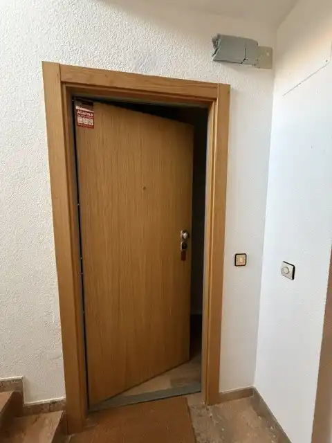 Appartement compact avec terrasse à vendre à DIPUTACIÓ, imagen 2