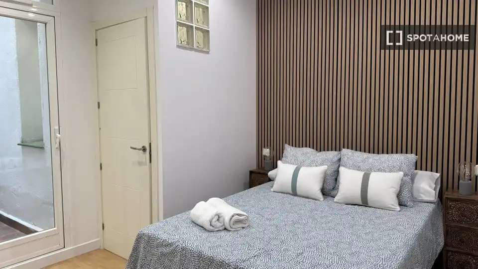 Appartamento con terrazza in affitto a Centro, imagen 6