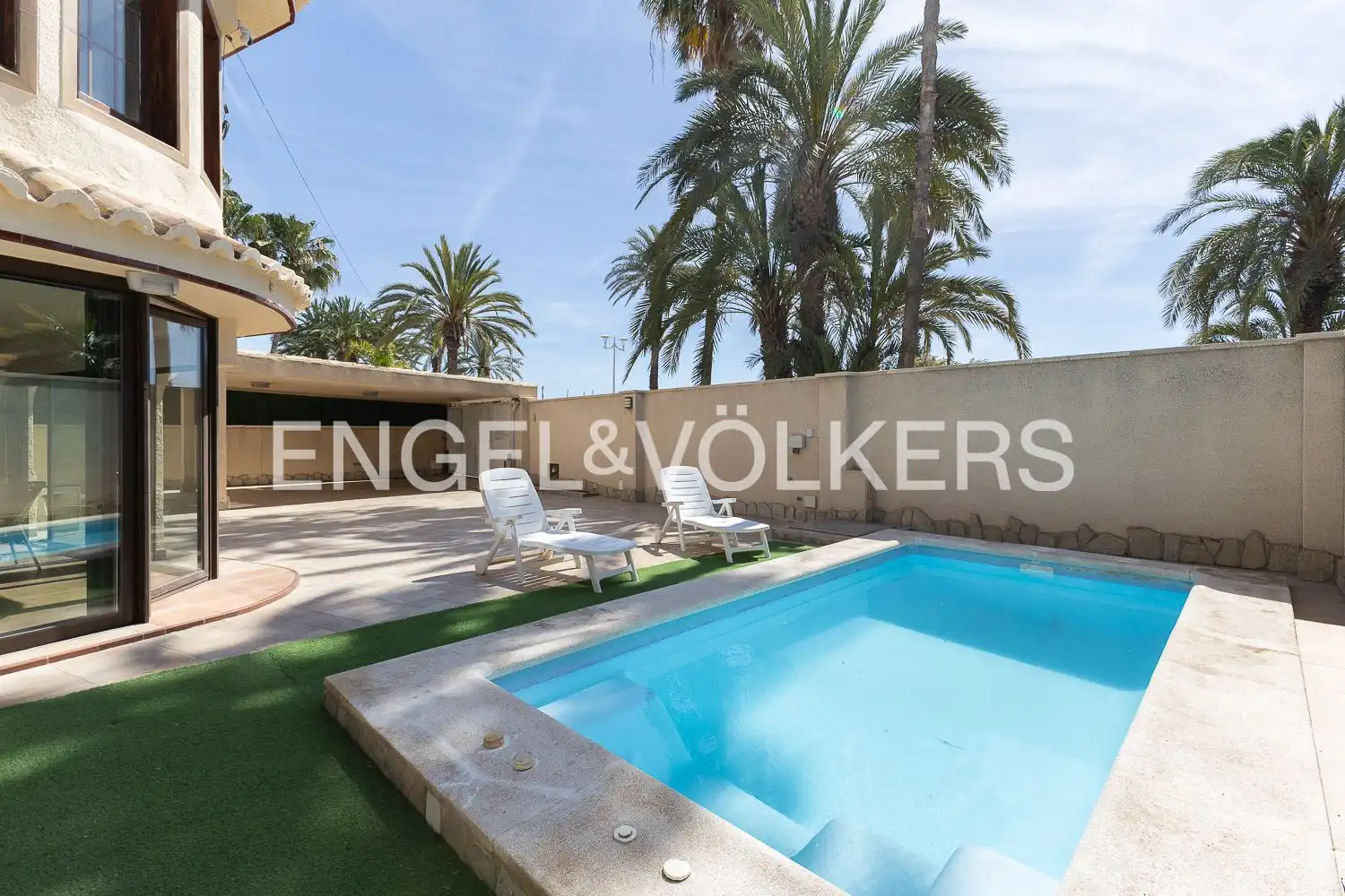 Vista exterior de Casa o chalet de alquiler en La Pobla de Farnals con Aire acondicionado, Calefacción y Jardín privado