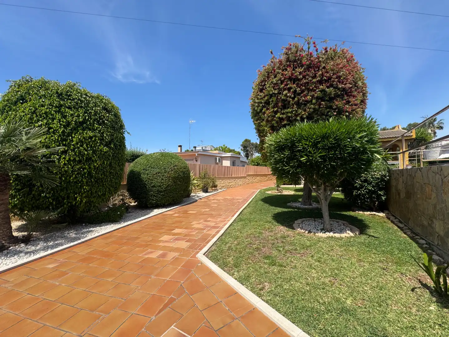 Vista exterior de Casa o chalet en venta en Moncada con Aire acondicionado, Jardín privado y Terraza
