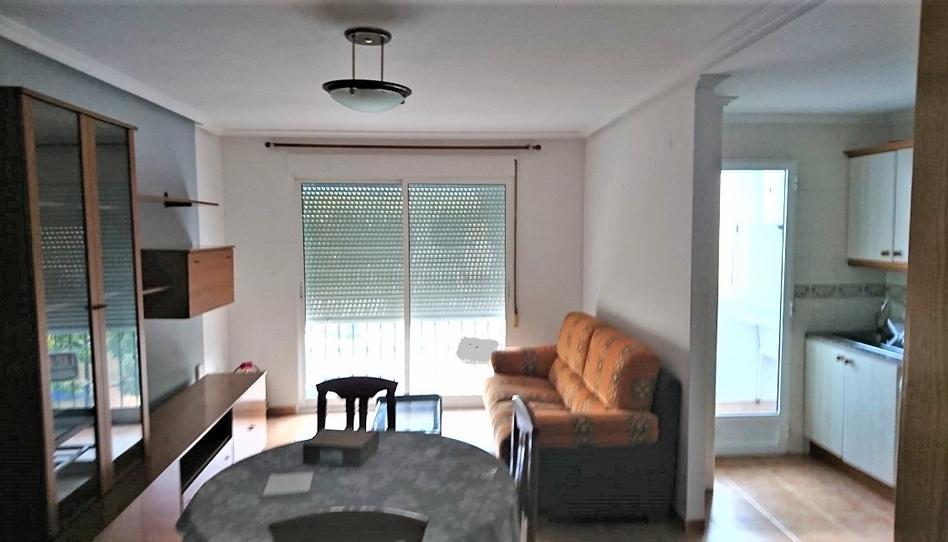 Foto 1 de Pis en venda a La Marina, Alicante