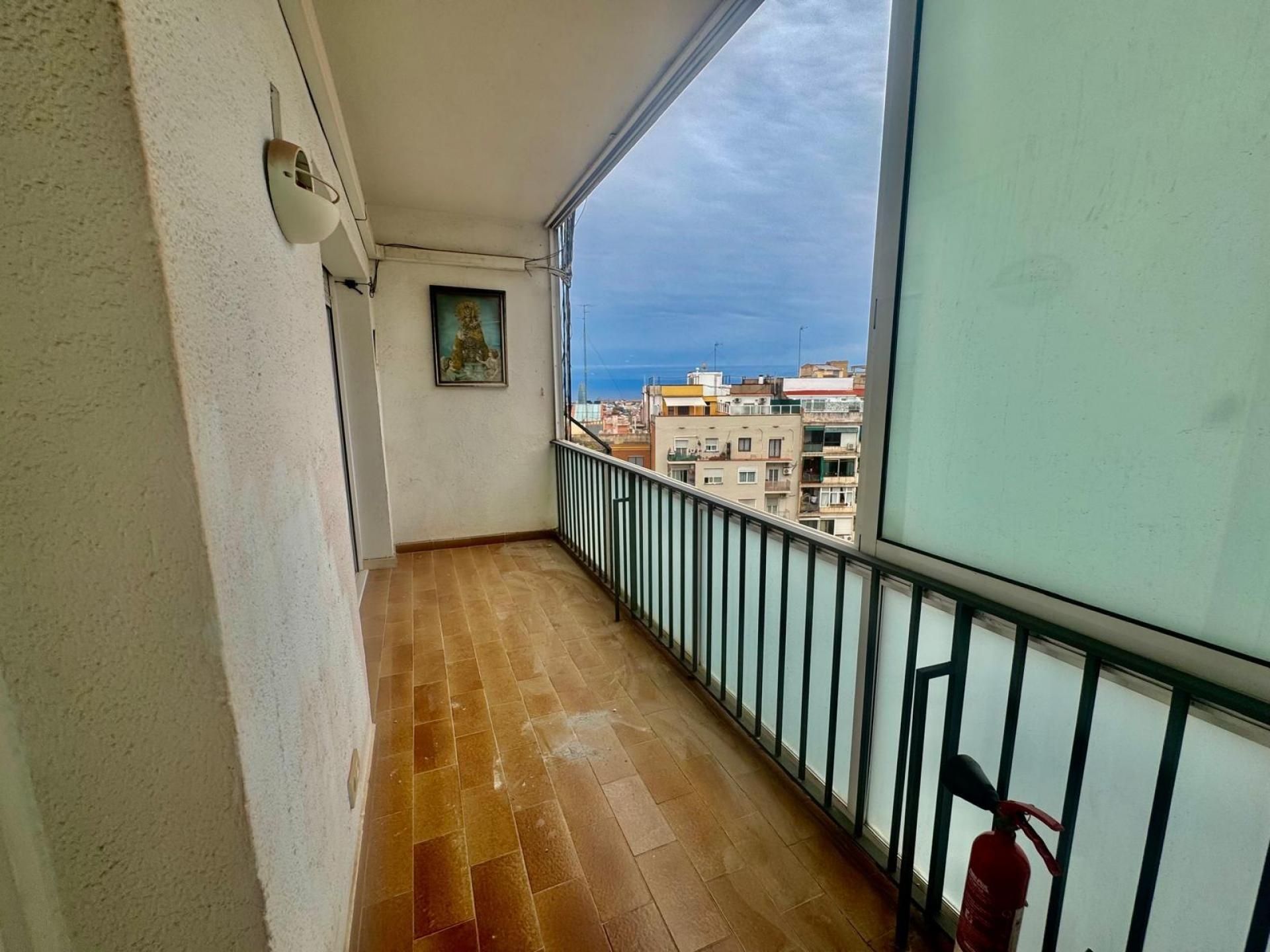 Balcony of Attic for sale in  Barcelona Capital  with Air Conditioner, Heating and Parquet flooring