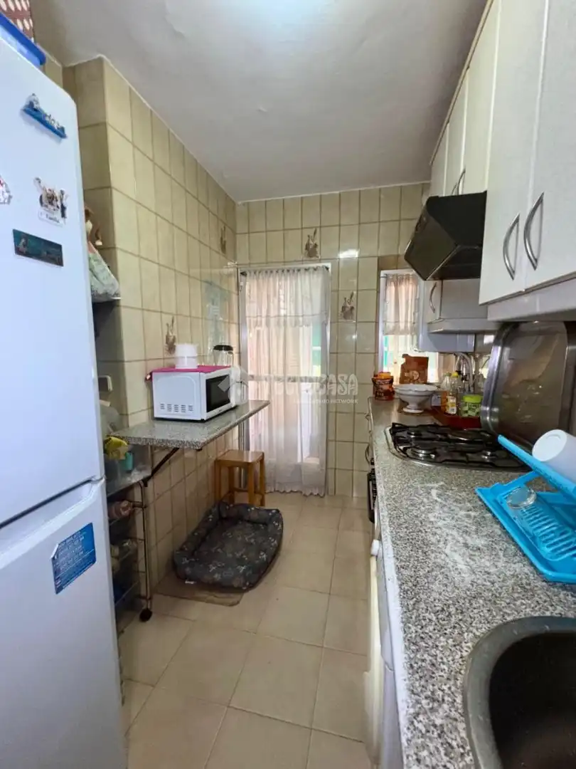 Cuina de Pis en venda en Madrid amb Calefacció, Terrassa i Balcó