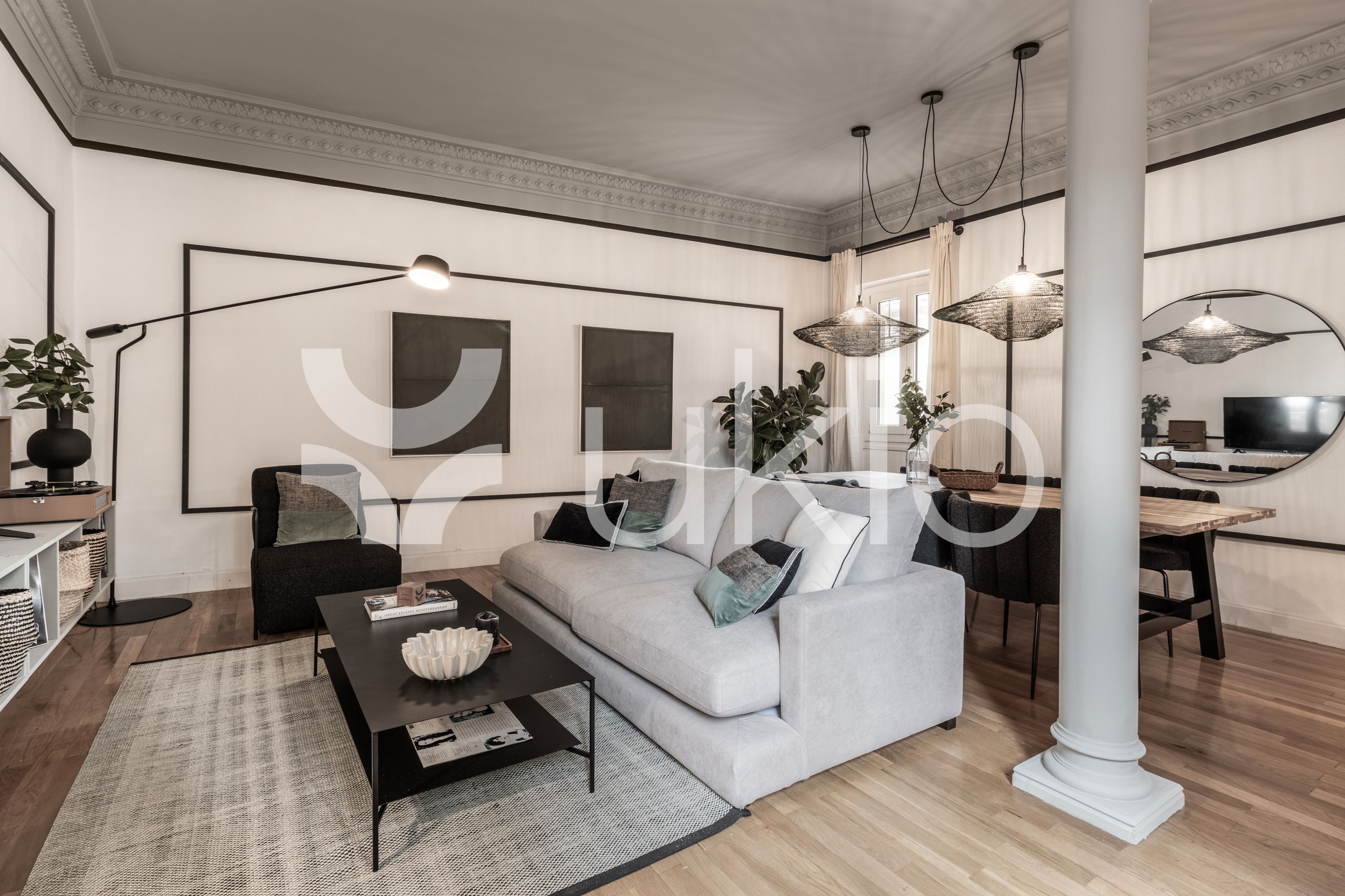 Sala de estar de Piso de alquiler en  Madrid Capital con Aire acondicionado, Calefacción y Amueblado