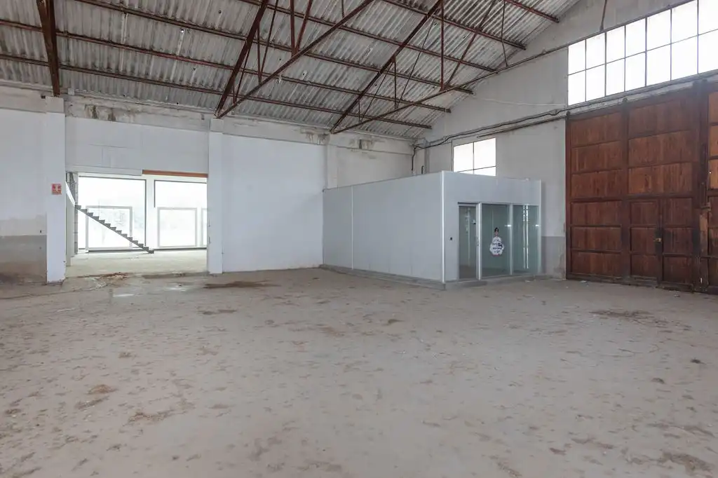 Fabrikhallen zur Miete in C/ Navarro Reverter, Segorbe