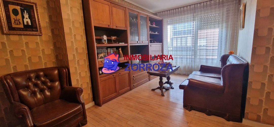 Living room of Flat for sale in Bilbao   with Heating and Balcony