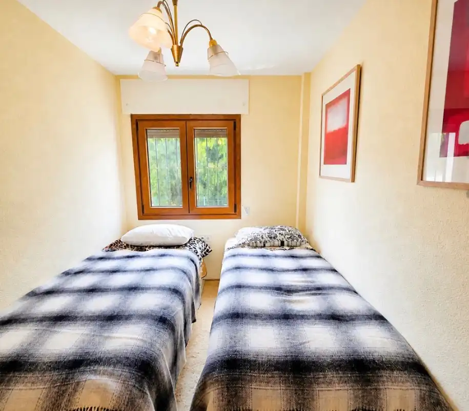 Schlafzimmer von Wohnung zum Verkauf in Manilva mit Terrasse, Möbliert und Ofen