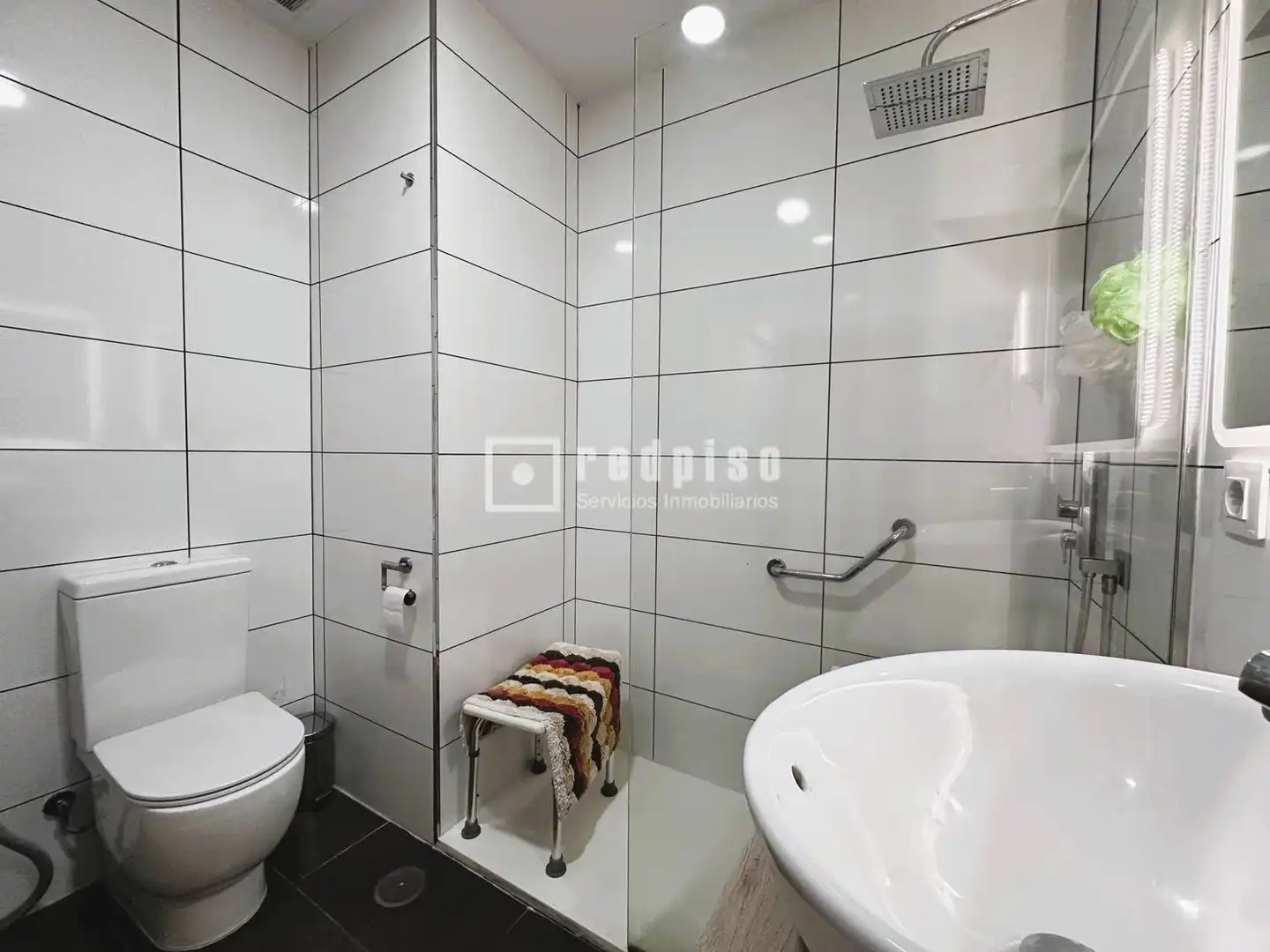 Baño de Piso en venta en Madrid con Calefacción y Amueblado
