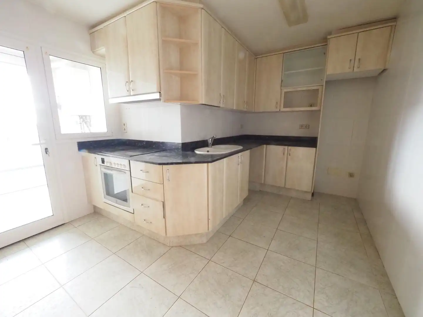 Kitchen of Flat for sale in Prats de Lluçanès  with Balcony