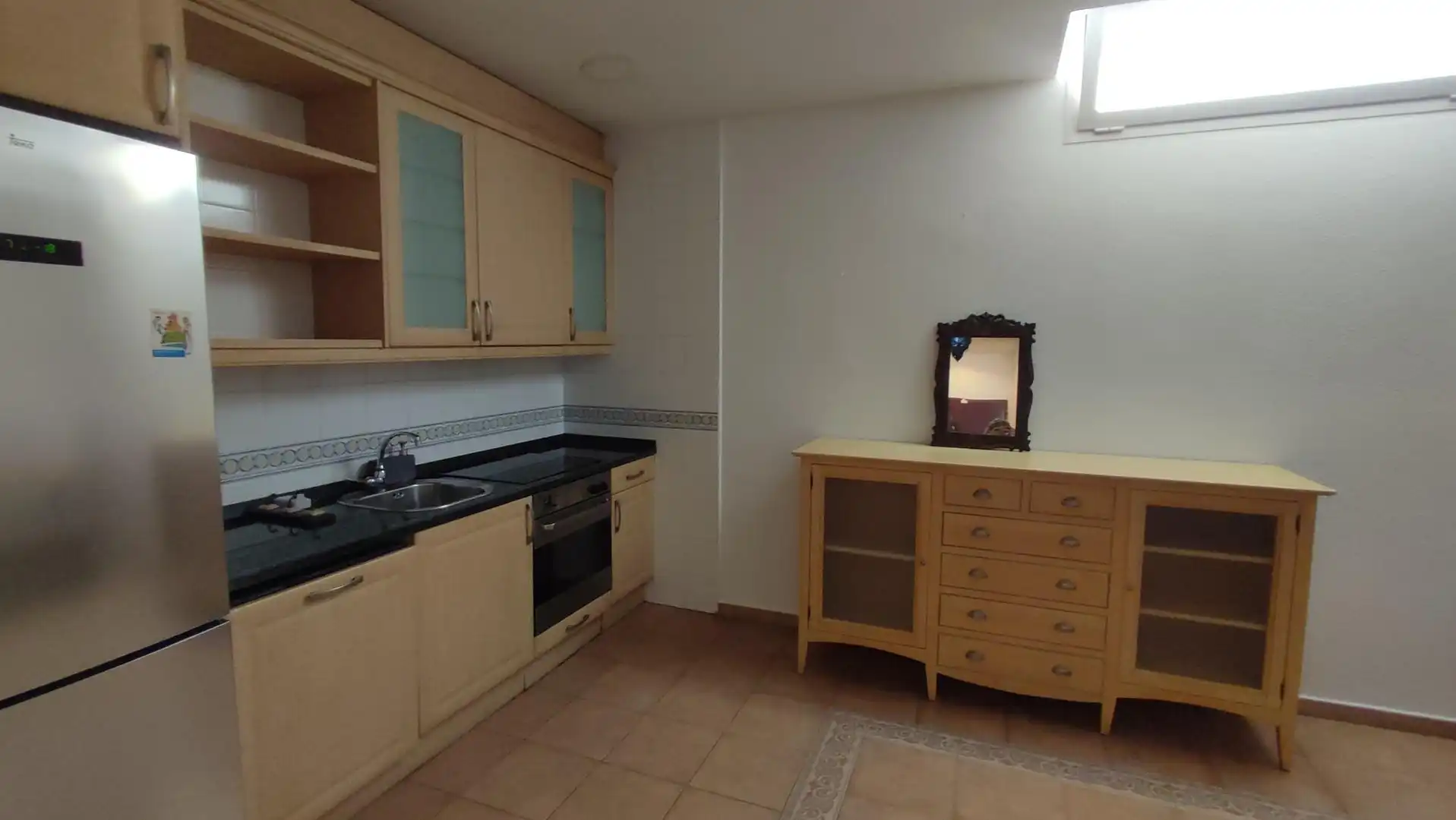 Cocina de Casa adosada de alquiler en Zaragoza con Aire acondicionado, Calefacción y Jardín privado