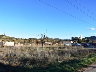 Residential land for sale in Valderrobres