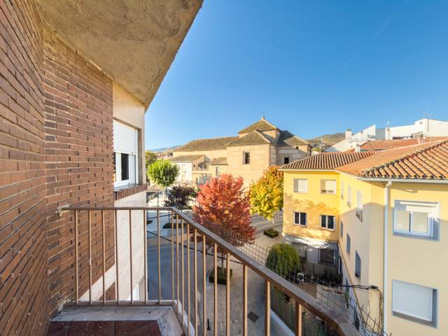 Piso en Venta en Plaza San Antón en Baza