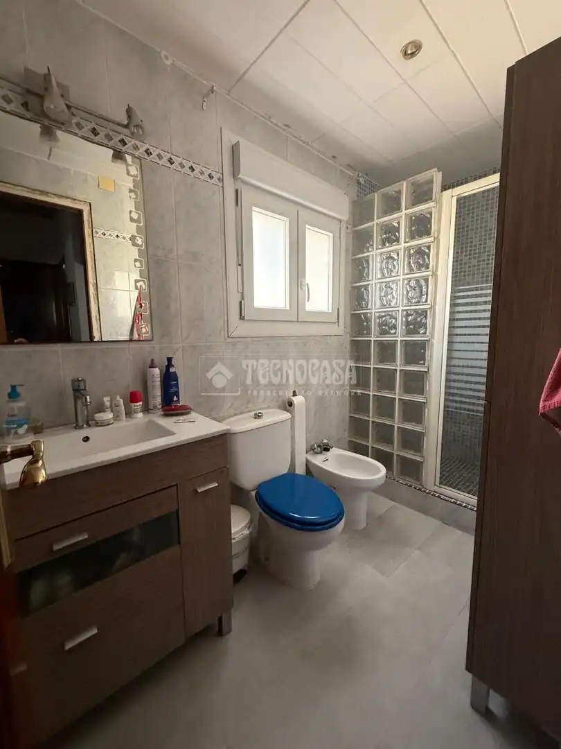 Bany de Casa o xalet en venda en Barcelona amb Terrassa