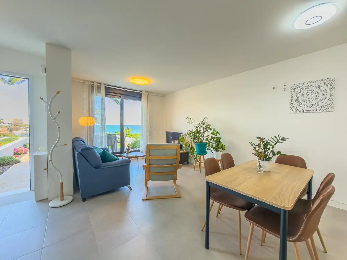 Sala de estar de Casa adosada en venta en Vinaròs con Jardín privado, Terraza y Trastero