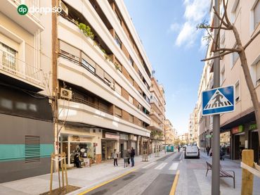 Pis amb balcó en venda a Calle Calle Tejeiro 21