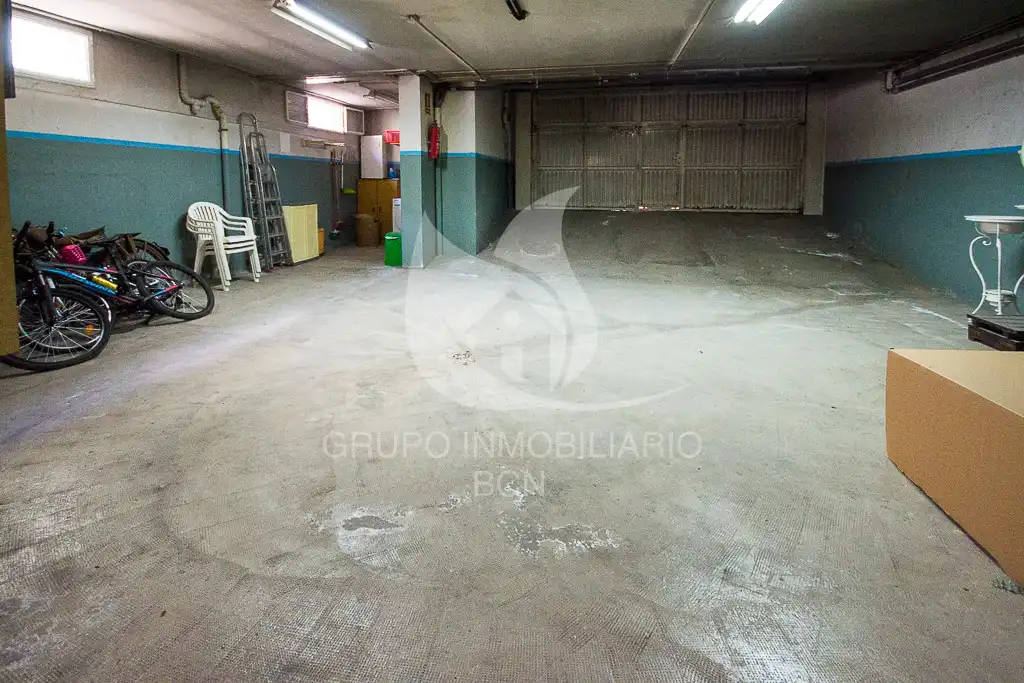 Parking of Houses for sale in Montcada i Reixac  with Air Conditioner, Heating and Terrace