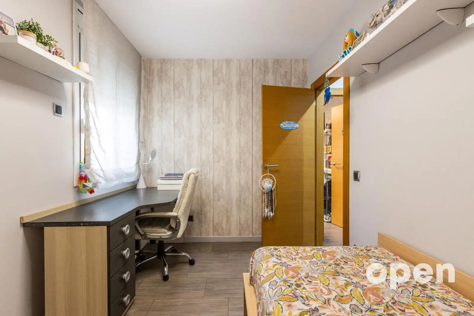 Schlafzimmer von Einfamilien-Reihenhaus zum Verkauf in Terrassa mit Klimaanlage, Heizung und Terrasse