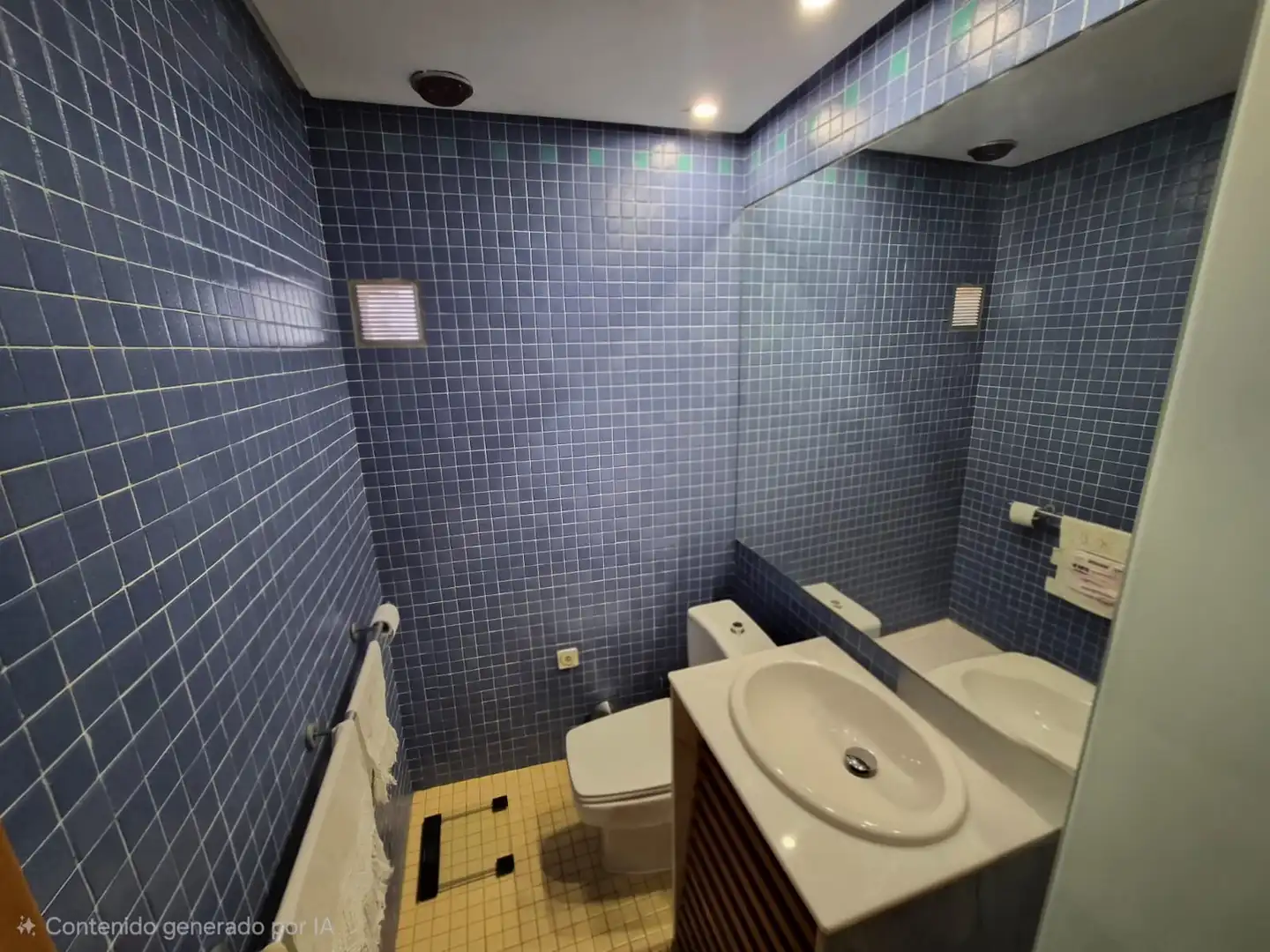 Baño de Piso en venta en Mérida con Parquet, Trastero y Balcón