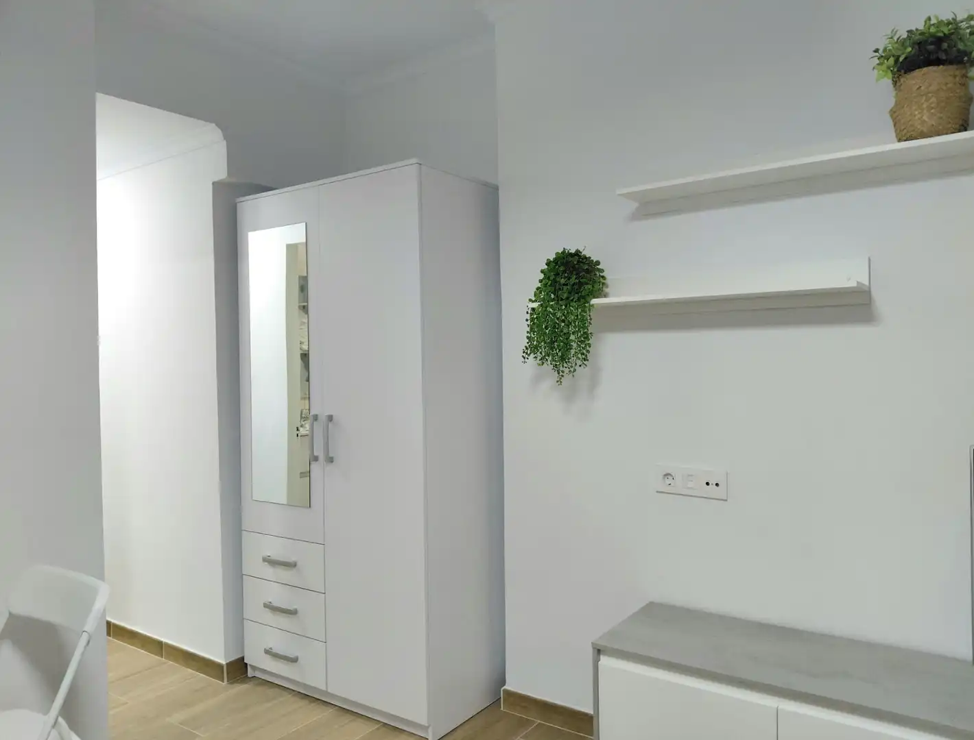 Habitación de Apartamento de alquiler en Las Palmas de Gran Canaria con Amueblado, Horno y Lavadora