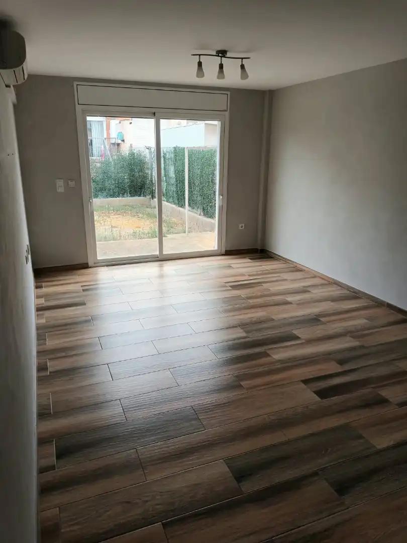 Adossat amb jardí en venda a Agramunt, imagen 4