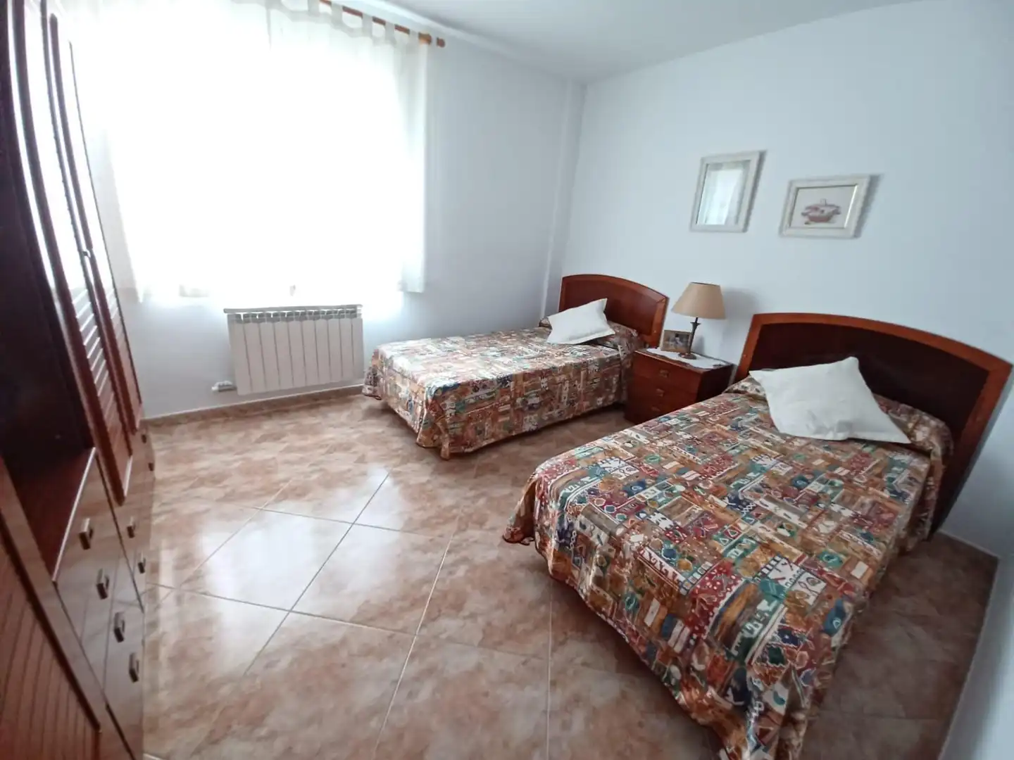 Habitación de Casa o chalet en venta en Pineda de Mar con Aire acondicionado, Calefacción y Jardín privado