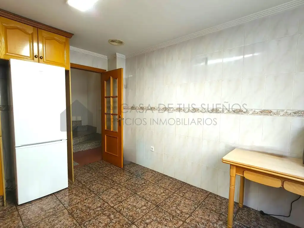Cuina de Casa adosada en venda en San Crispín - Huerta Nueva-Estación  