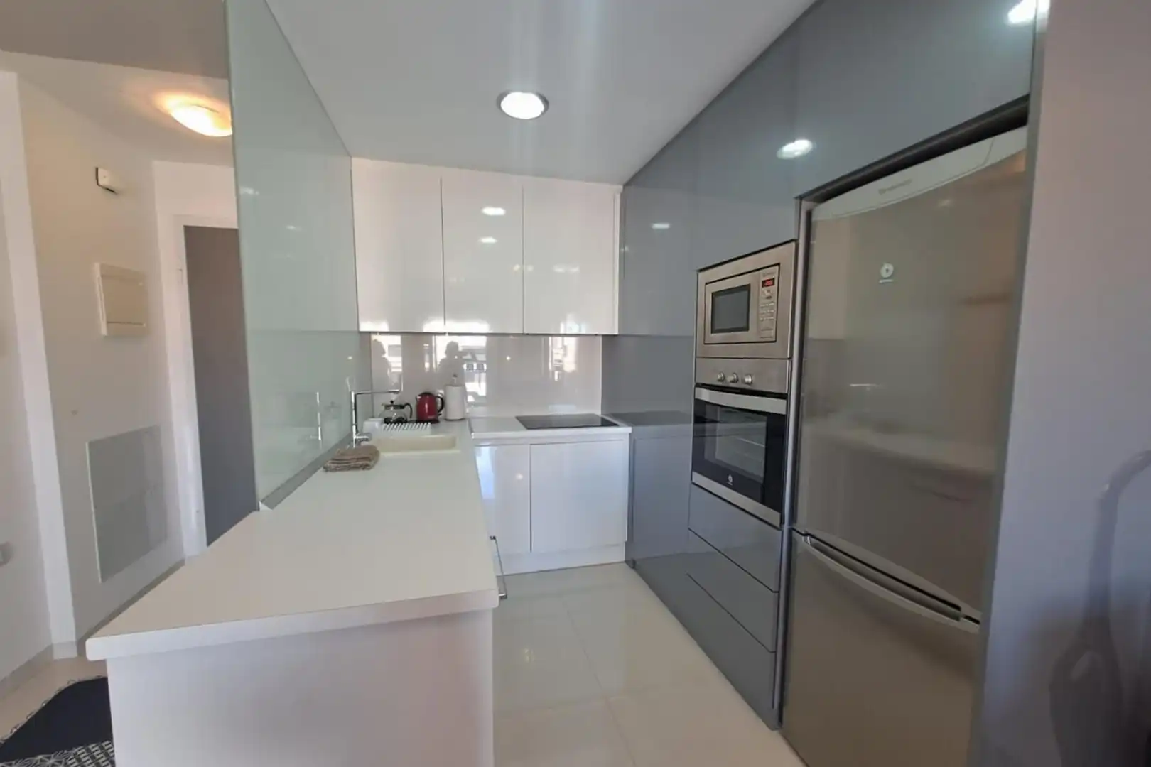 Apartament amb piscina en venda a Avenida de Levante Mil Palmeras, imagen 6