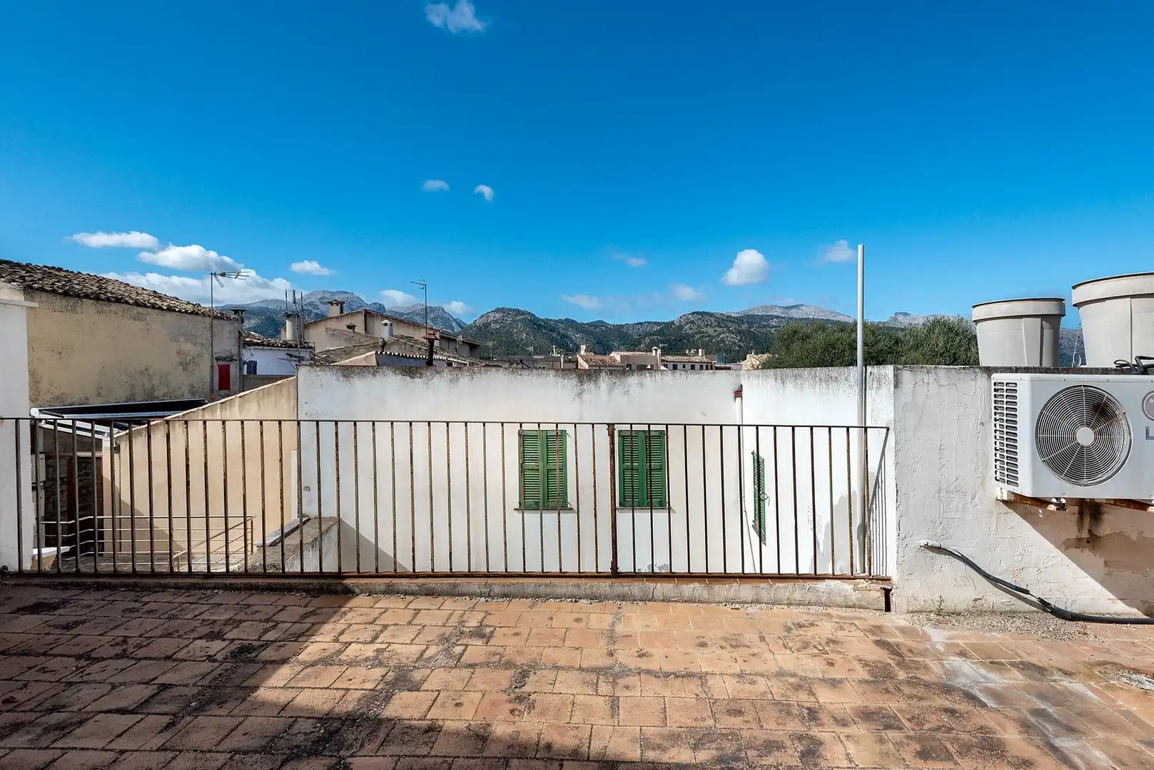 Exterior view of Duplexes for sale in Campanet  with Terrace and Balcony