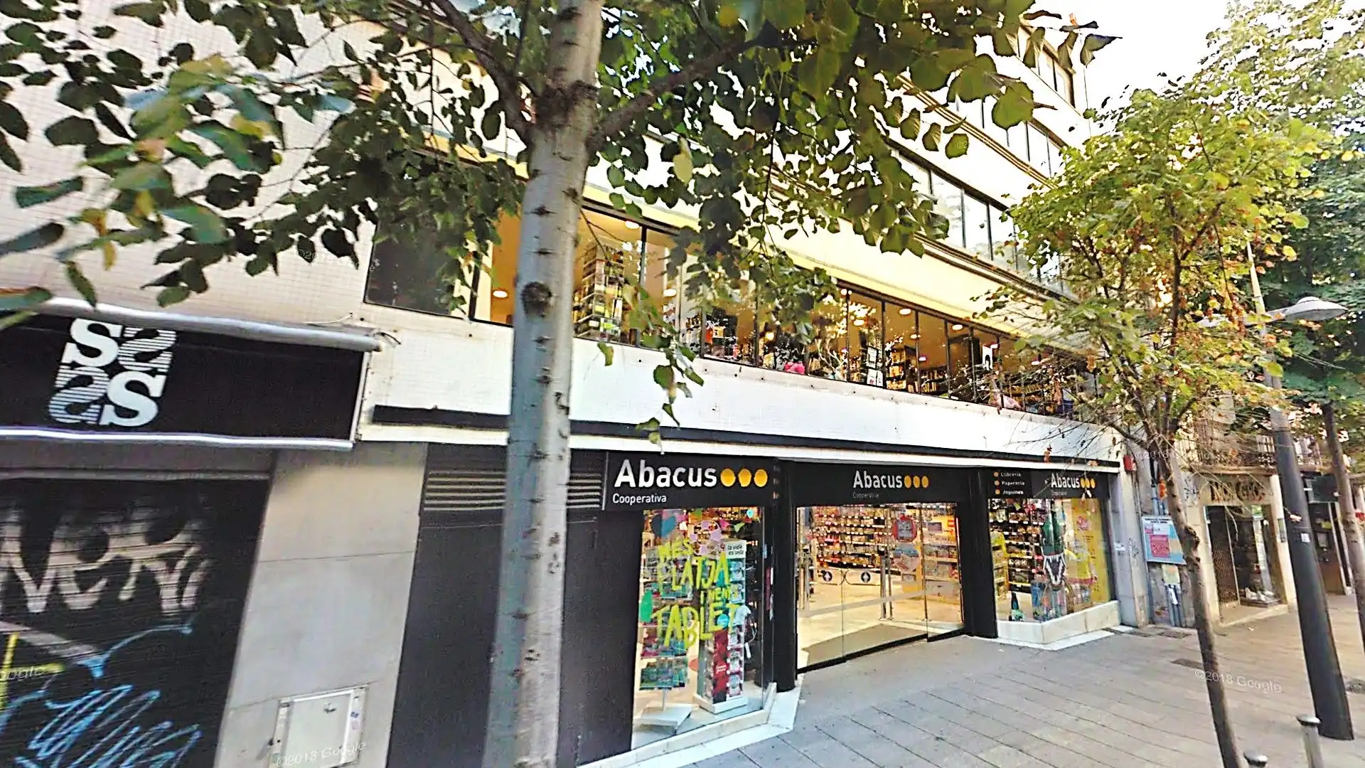 Oficina de alquiler en Mataró con Terraza