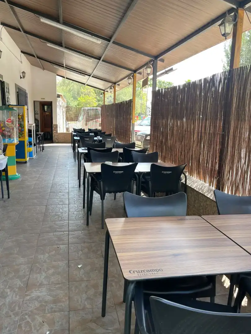 Terrassa de Local en venda en Jimena de la Frontera amb Aire condicionat