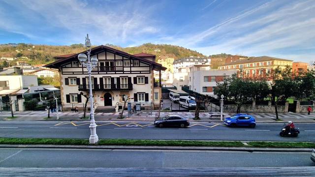Piso en Alquiler en Ategorrieta - Ulia