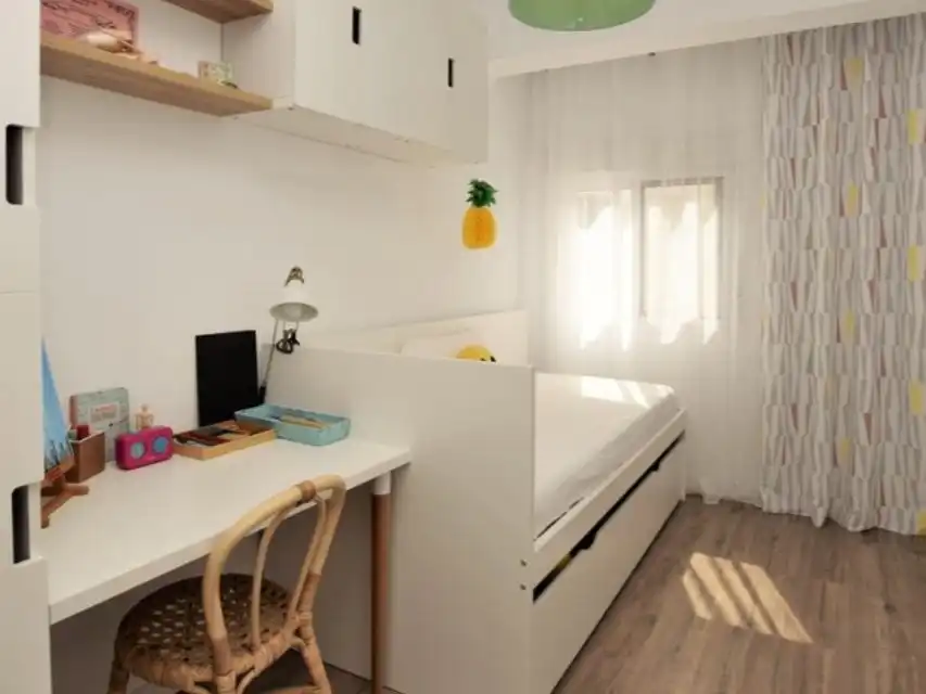 Bedroom of Flat for rent in Estepona  with Air Conditioner, Heating and Parquet flooring