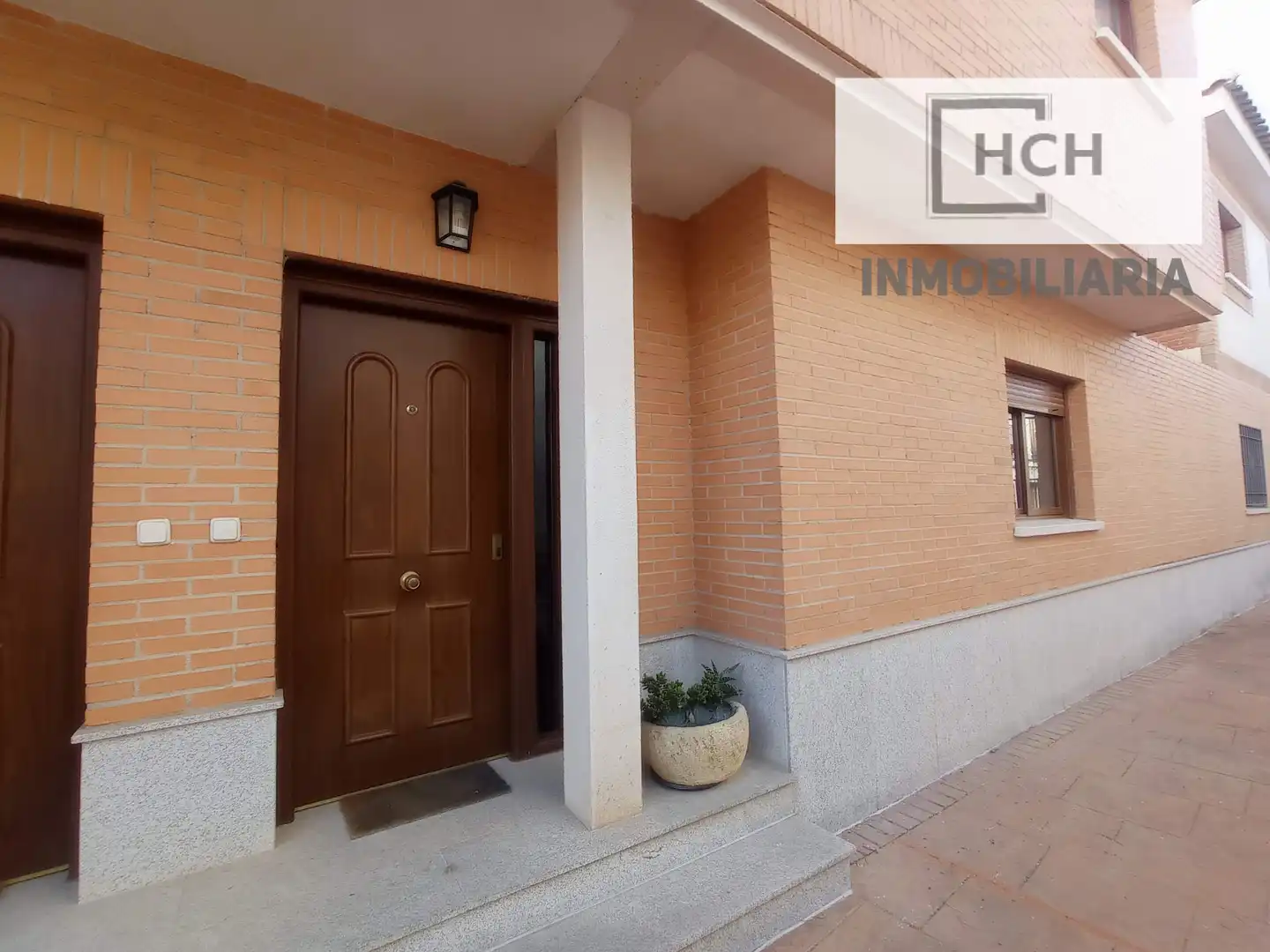 Casa adosada en venta en Calle las Monjas, 11, La Puebla de Montalbán
