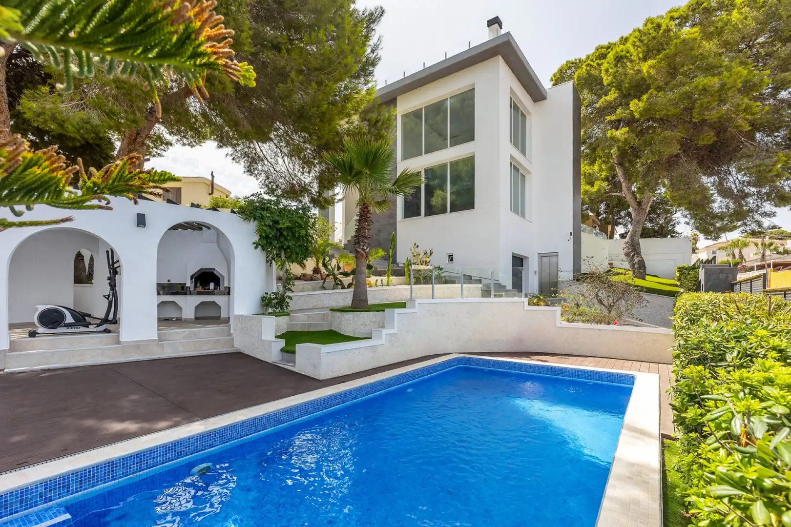 Casa con terraza en venta en Los Balcones - Los Altos