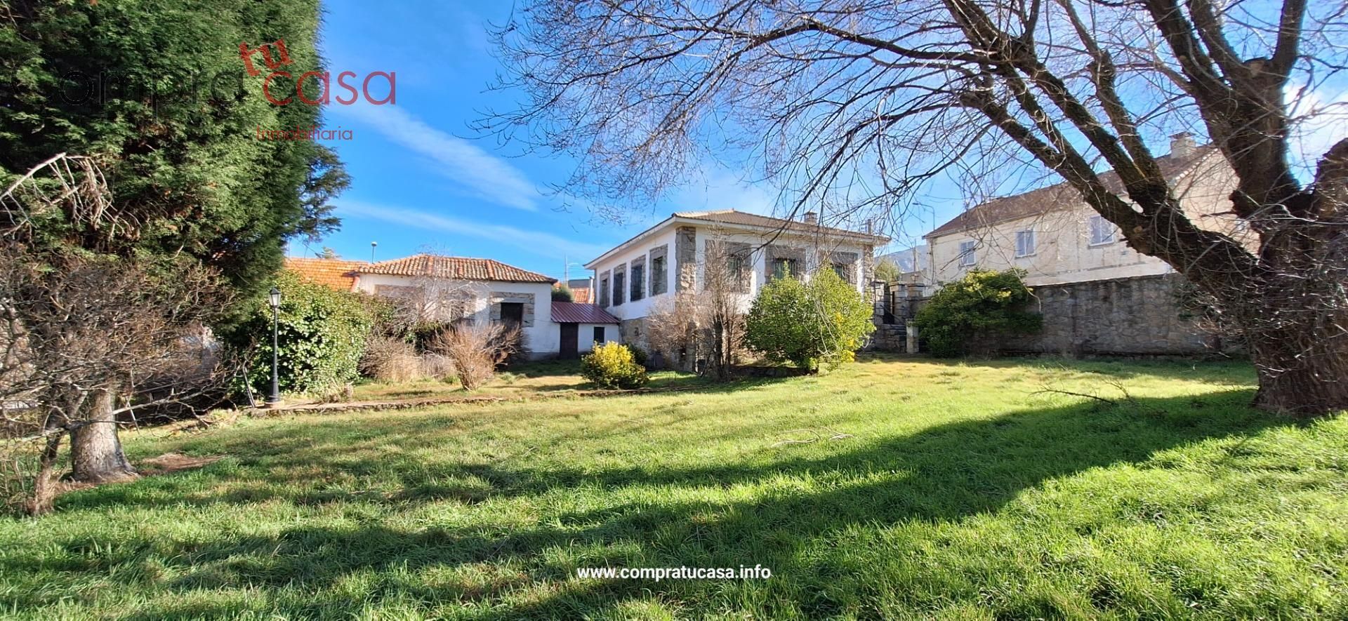 Exterior view of House or chalet for sale in Otero de Herreros  with Private garden, Storage room and Furnished