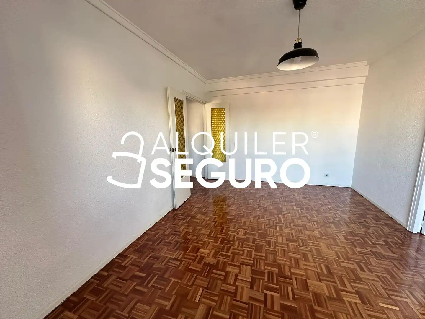 Habitación de Piso de alquiler en Madrid con Calefacción y Terraza