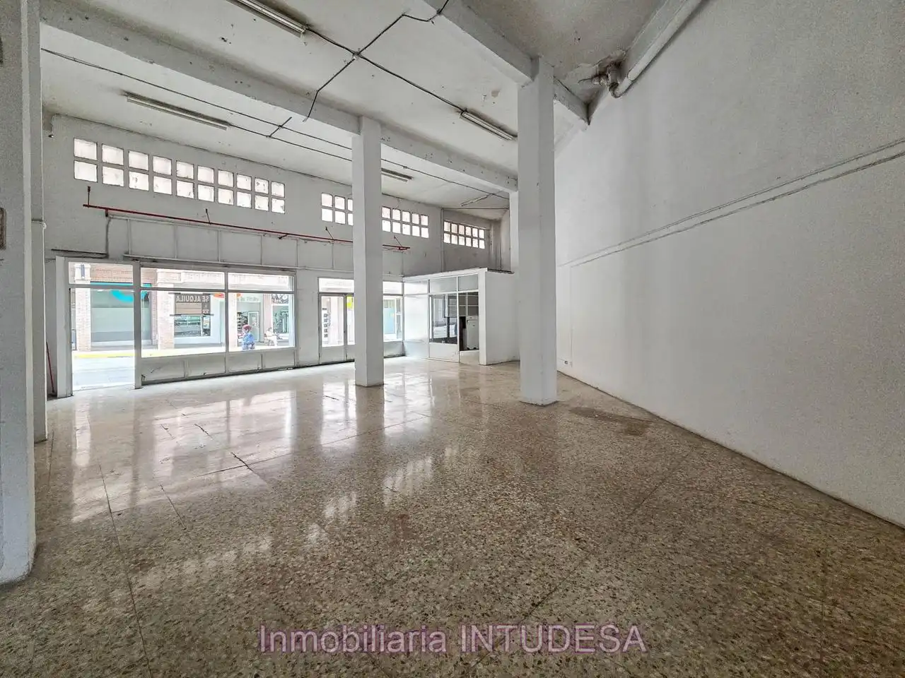 Local comercial de lloguer a Diaz Bravo, imagen 7