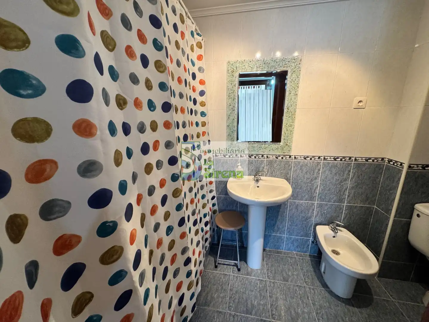 Baño de Piso en venta en Castro-Urdiales con Calefacción, Terraza y Trastero