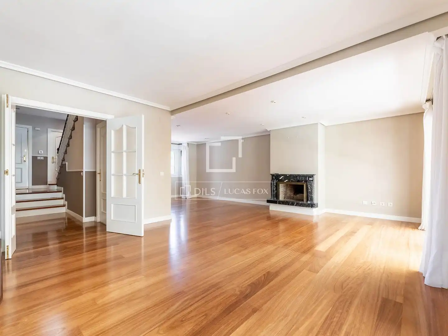 Vista exterior de Casa o chalet en venta en Majadahonda con Aire acondicionado, Jardín privado y Parquet