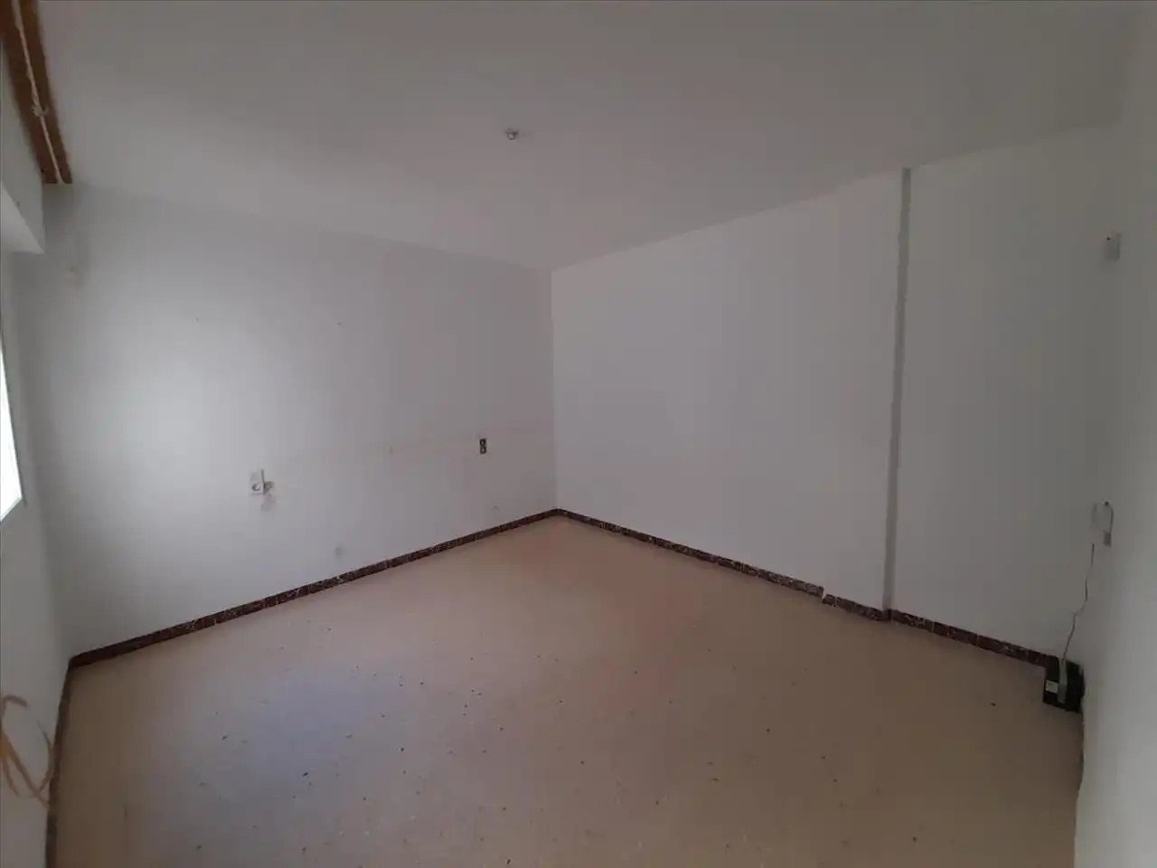 Wohnung zum Verkauf in Puente Genil mit Balkon