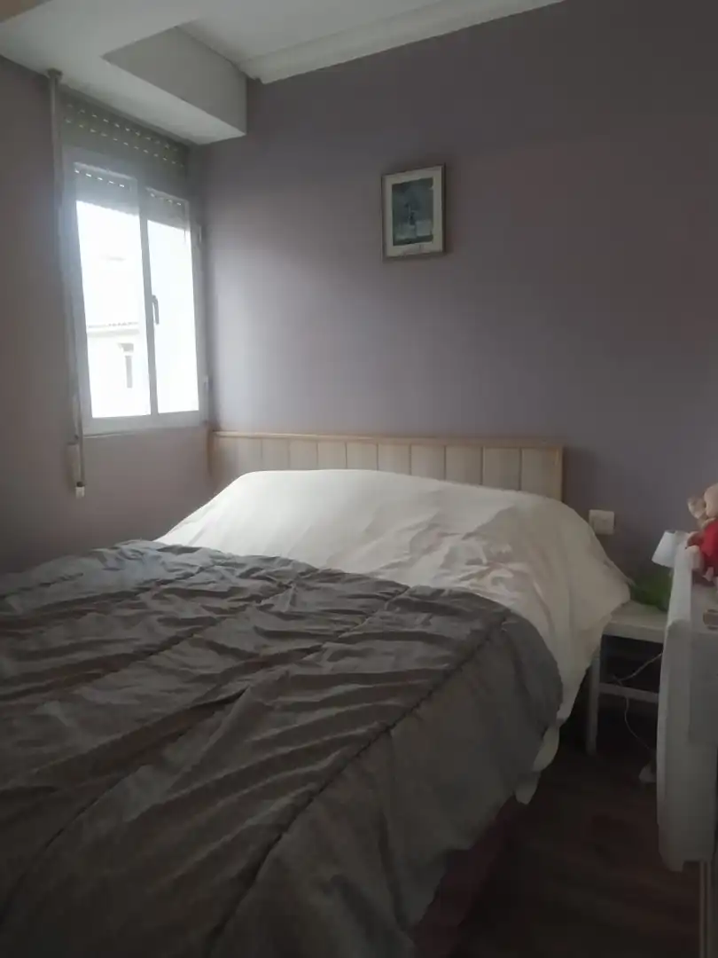 Habitación de Apartamento en venta en Cariño con Calefacción, Amueblado y Horno