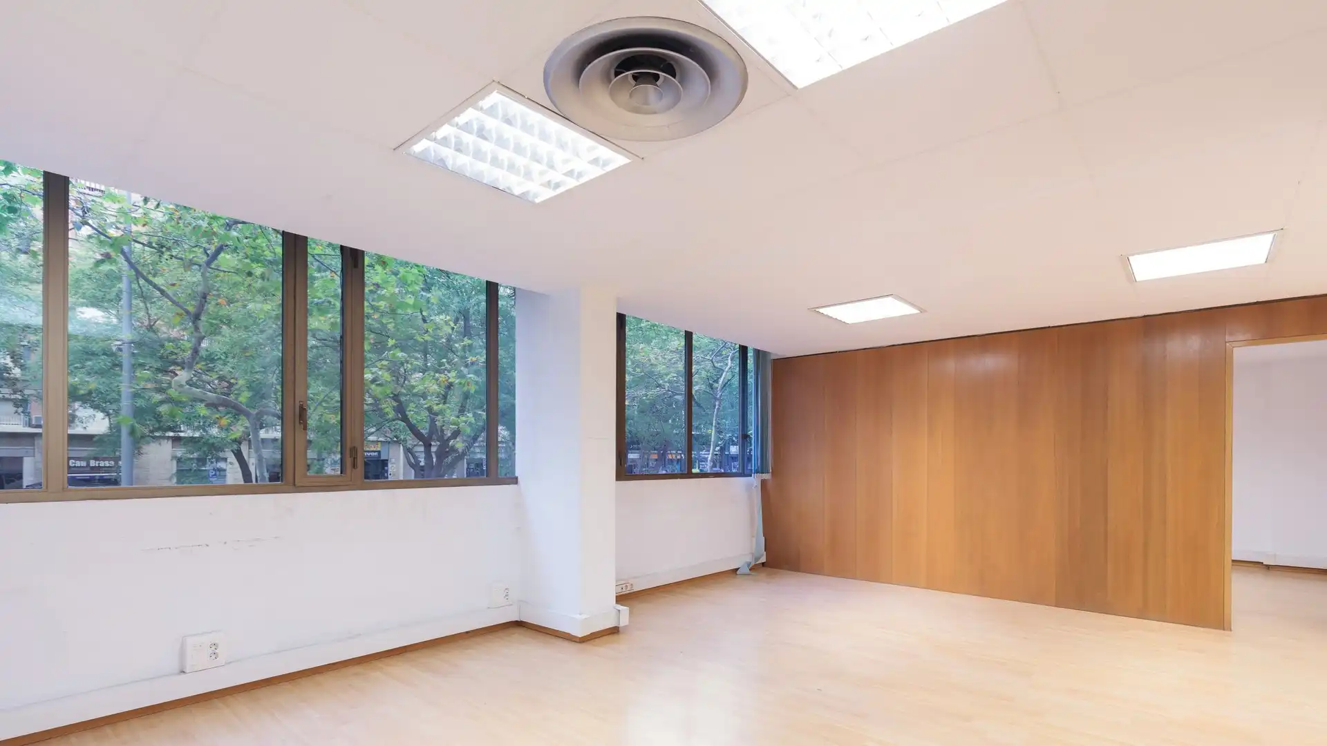 Oficina de alquiler en Barcelona, Barcelona