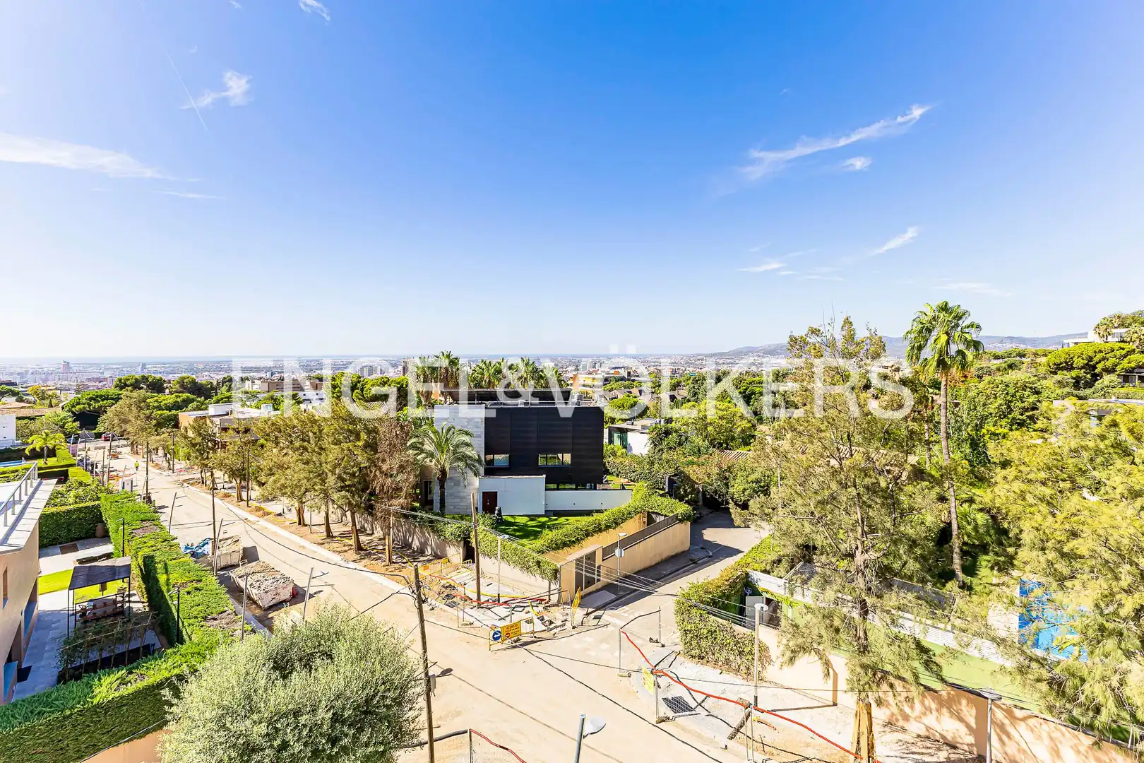 Exterior view of Houses for sale in Esplugues de Llobregat  with Air Conditioner, Heating and Private garden
