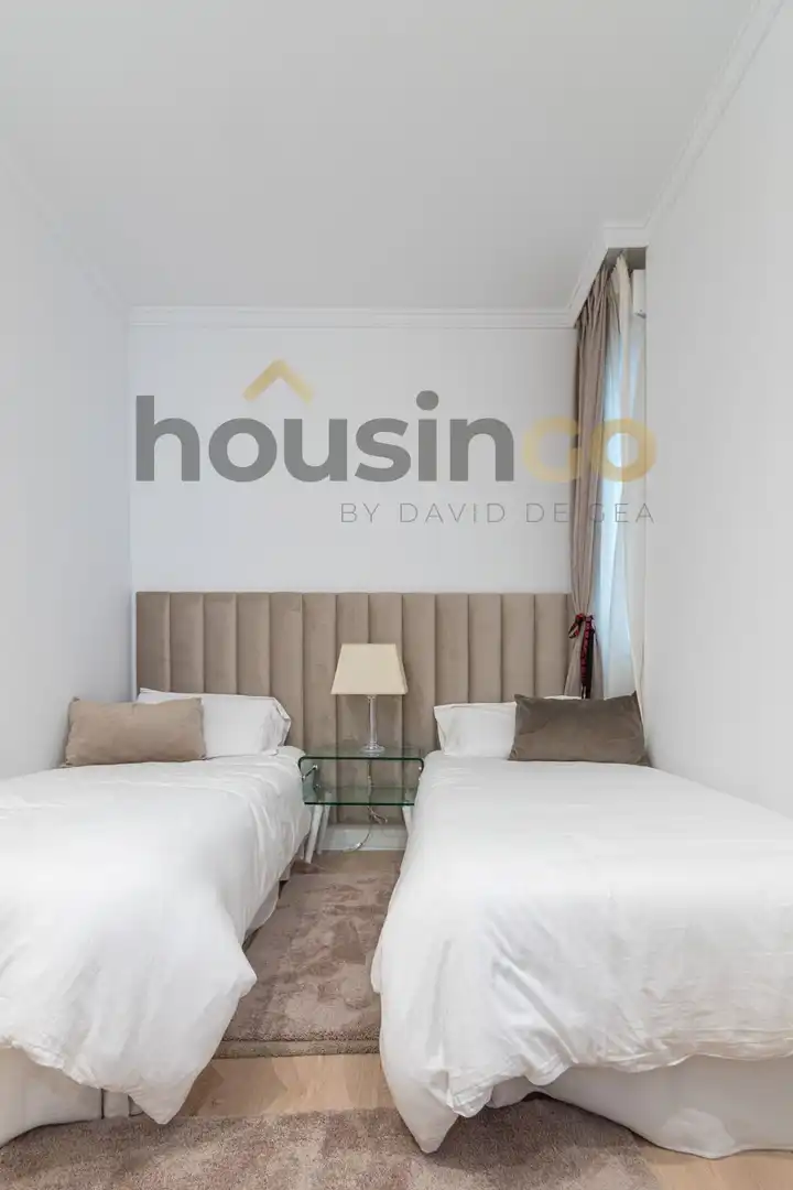 Piso con ascensor en venta en Ayala, imagen 39