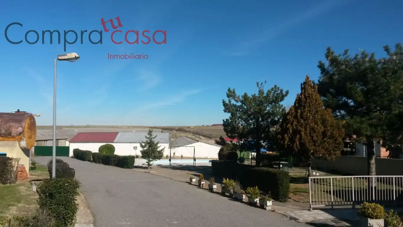 Vista exterior de Terreno industrial en venta en Palazuelos de Eresma