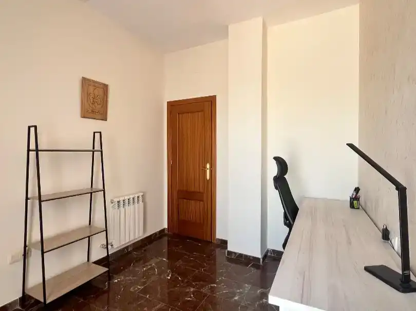 Dúplex de alquiler en Jaén con Aire acondicionado, Amueblado y Balcón