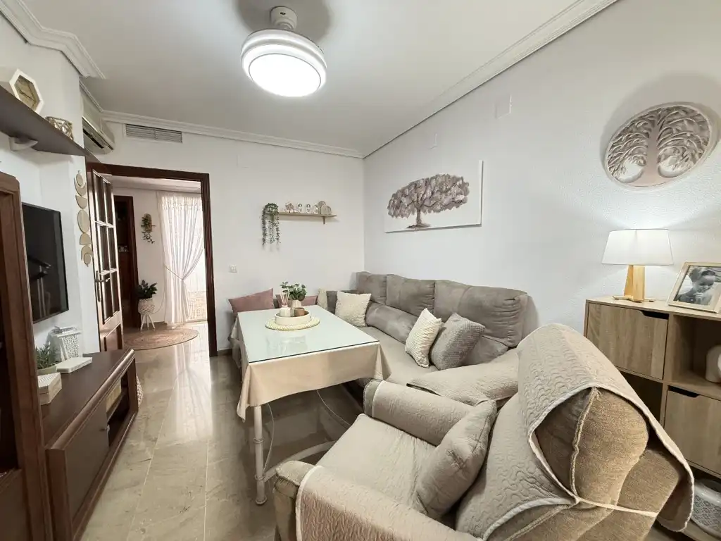 Sala d'estar de Casa o xalet en venda en Villafranca de Córdoba amb Aire condicionat