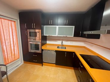 Wohnung mit Balkon zum Verkauf in Calle Frailes