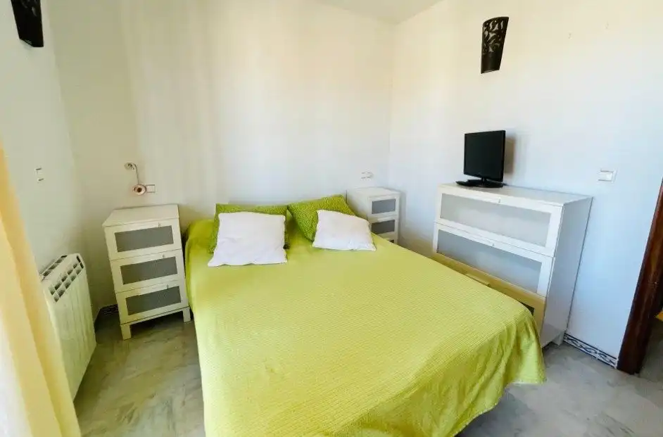 Apartamento con piscina en venta en Zona Carrefour - Urbanizaciones, imagen 7